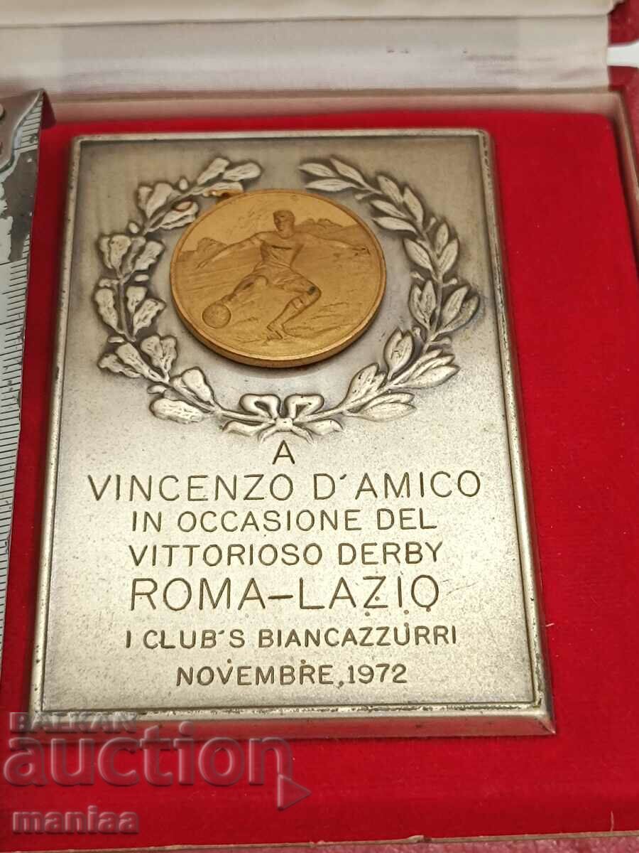 Auction Vincenzo D'Amico Football Plaque 1972 Auction Vincenzo D'Amico Football Plaque 1972