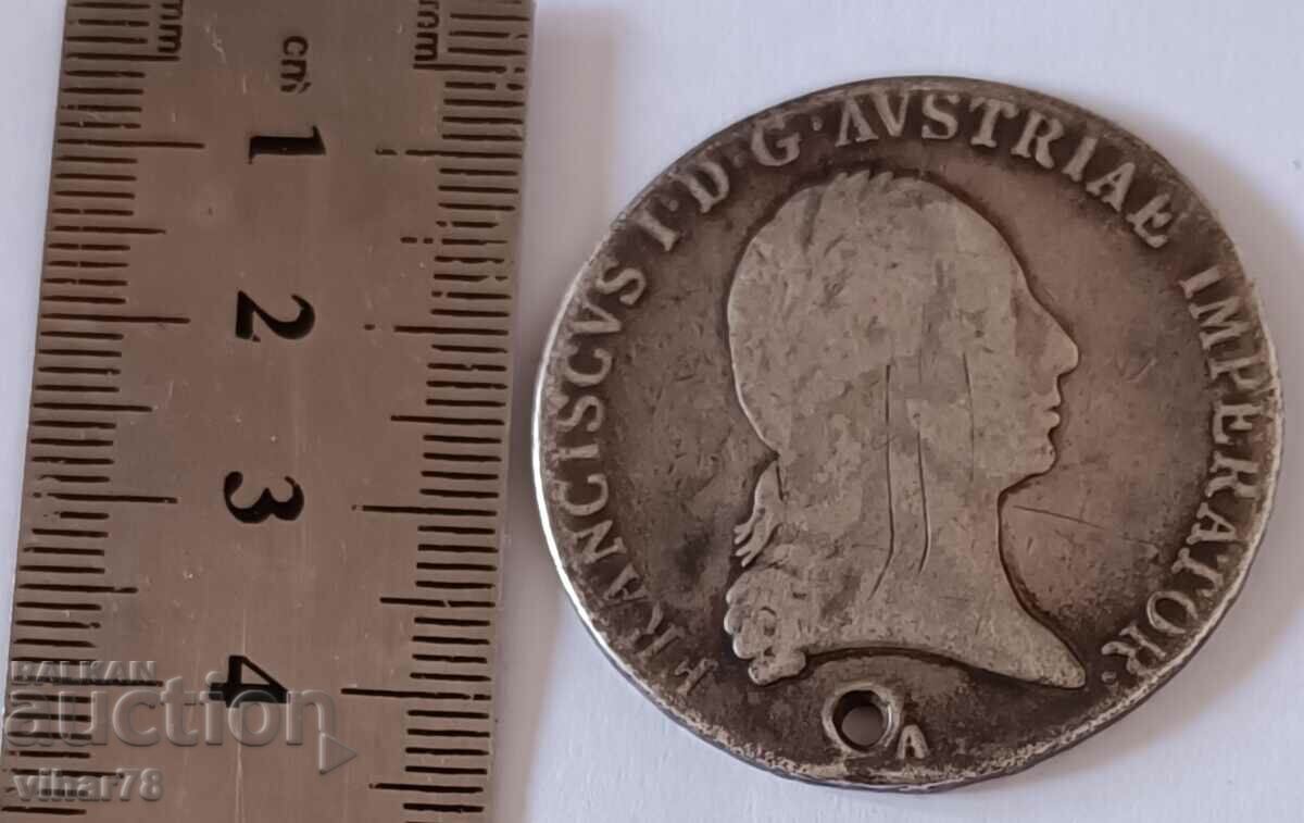 Auction SILVER TALLER WITH HOLE Auction SILVER TALLER WITH HOLE