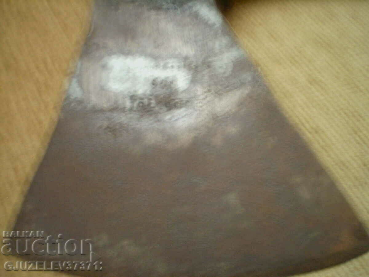 Old GDR massive ax with price 120.00 BGN | € 61.36 Old GDR massive ax with price 120.00 BGN | € 61.36