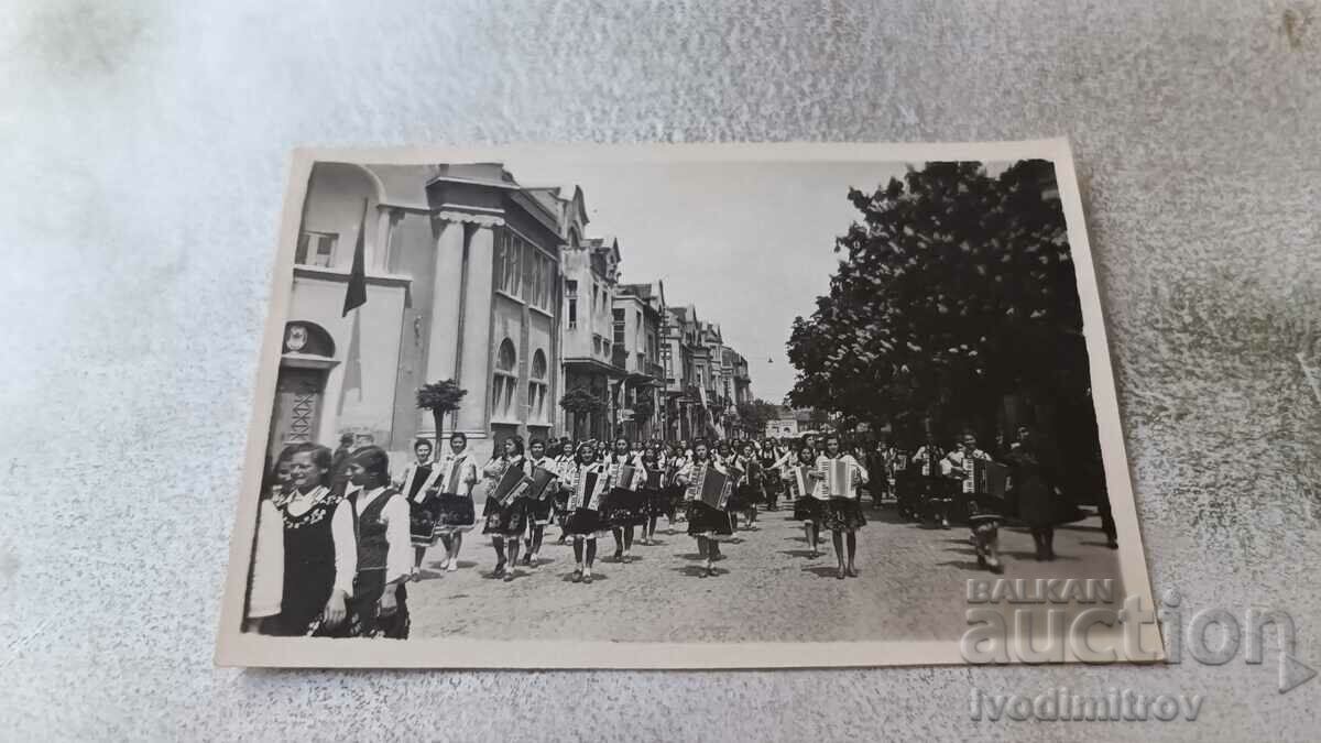 Photo Vidin Manifestation for May 1, 1945