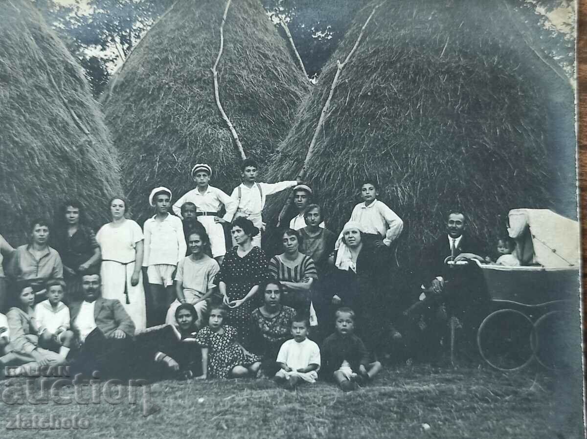 Old photo Kingdom of Bulgaria - with price 10.00 BGN | € 5.11 Old photo Kingdom of Bulgaria - with price 10.00 BGN | € 5.11