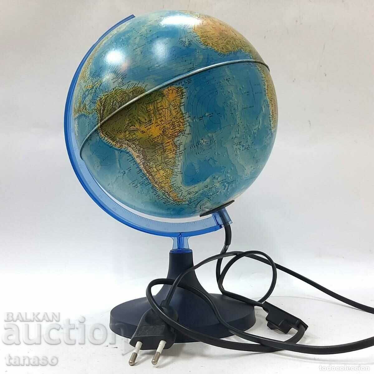 Glowing Globe Rotating (13.1) with price 50.00 BGN | € 25.56 Glowing Globe Rotating (13.1) with price 50.00 BGN | € 25.56