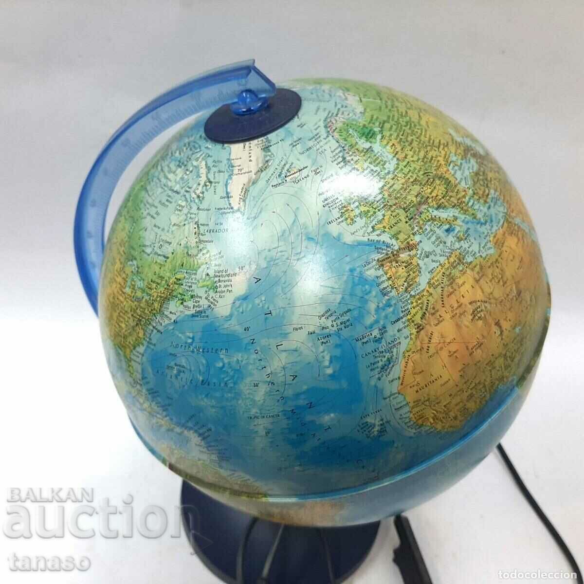 Delivery of Glowing Globe Rotating (13.1) Delivery of Glowing Globe Rotating (13.1)