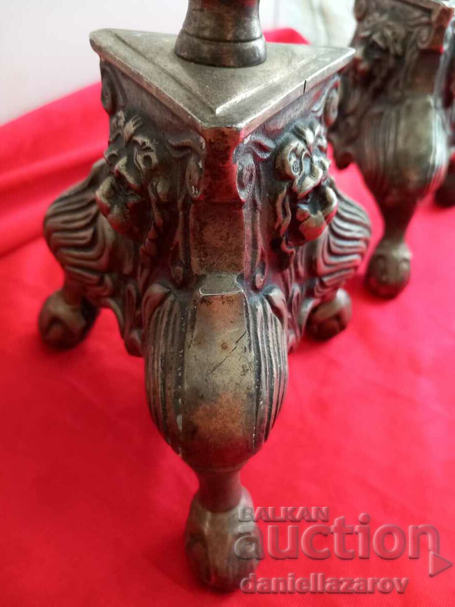 Sfeșnice mari ale BISERICII placate cu argint vechi 2 - 5 Sfeșnice mari ale BISERICII placate cu argint vechi 2 - 5