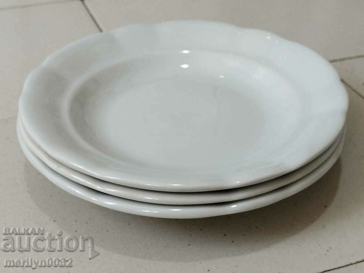 Farfurie bulgareasca SOC. PORCELANA 3 bucati anii 50 NRB - 5 Farfurie bulgareasca SOC. PORCELANA 3 bucati anii 50 NRB - 5