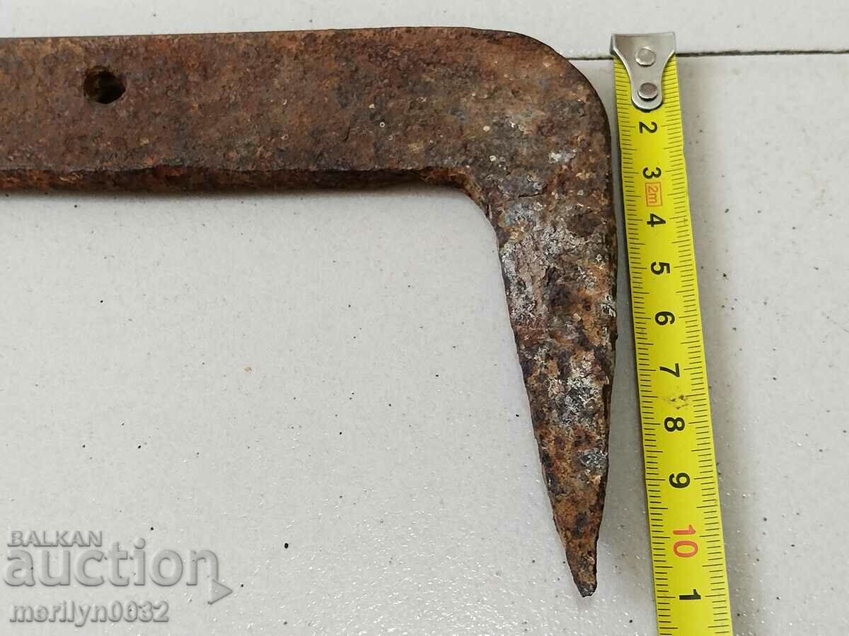 Old hand-forged scraper wrought iron bracket - 7 Old hand-forged scraper wrought iron bracket - 7