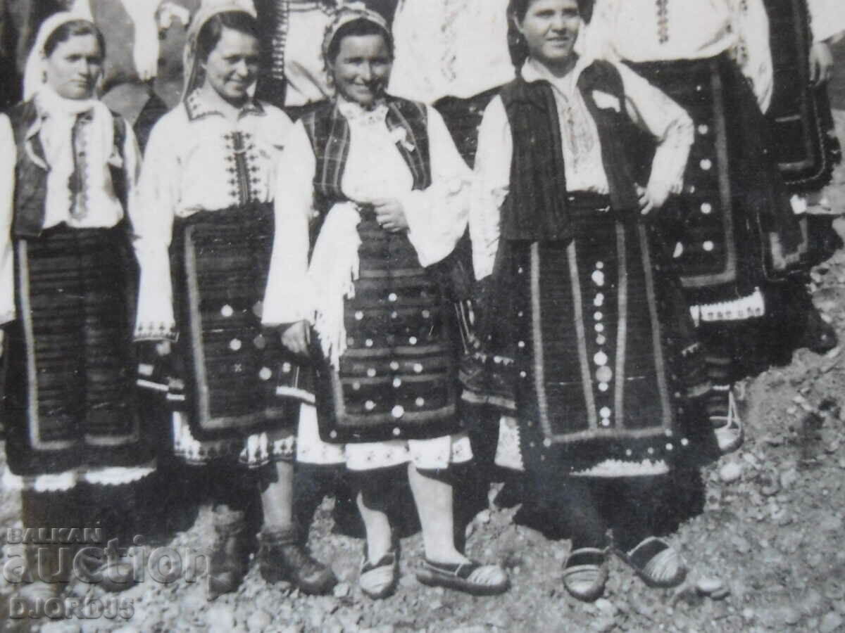 Delivery of old photo Delivery of old photo