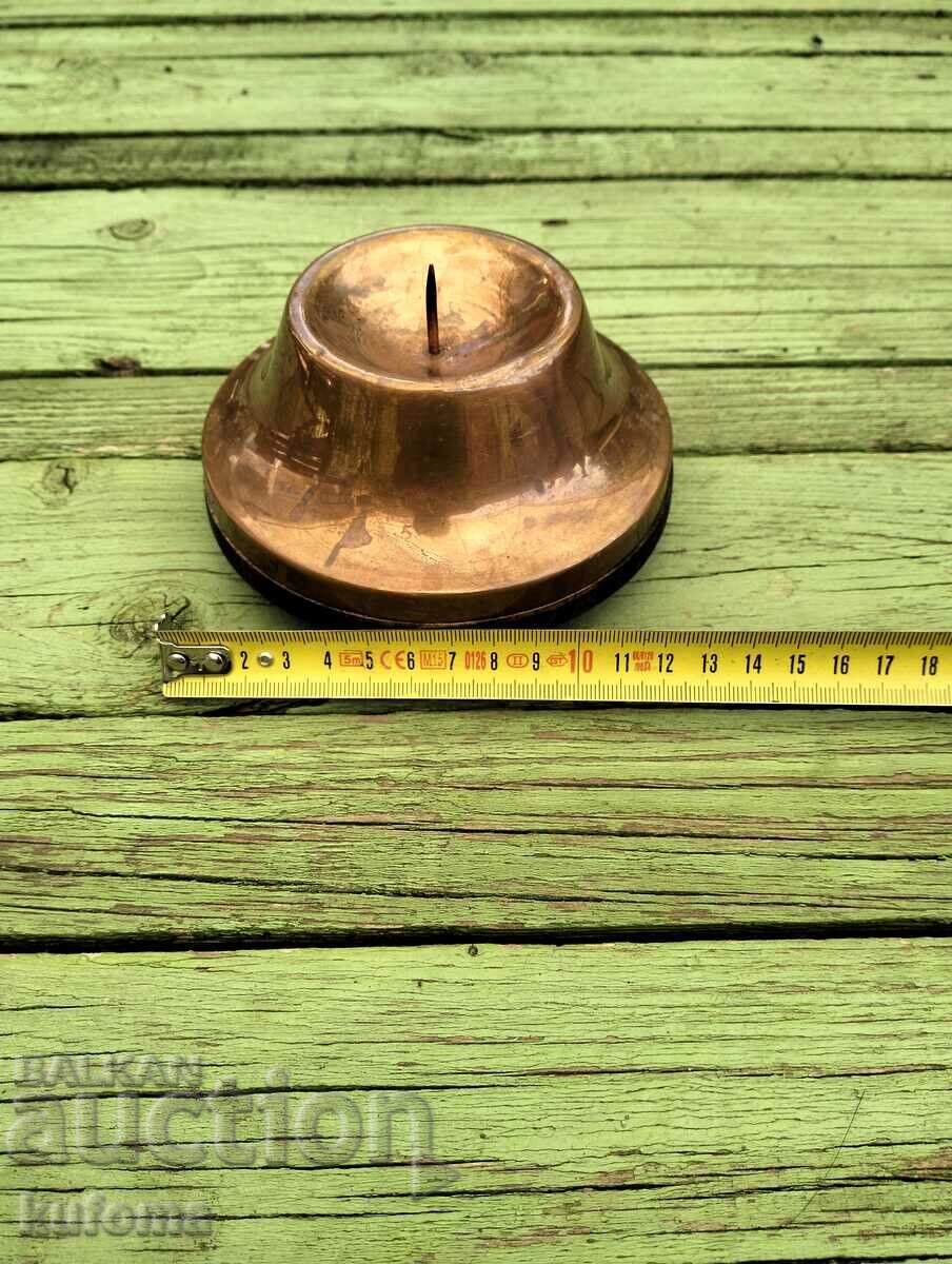 Меден свещник с цена 24.99 лв. | € 12.78 Меден свещник с цена 24.99 лв. | € 12.78