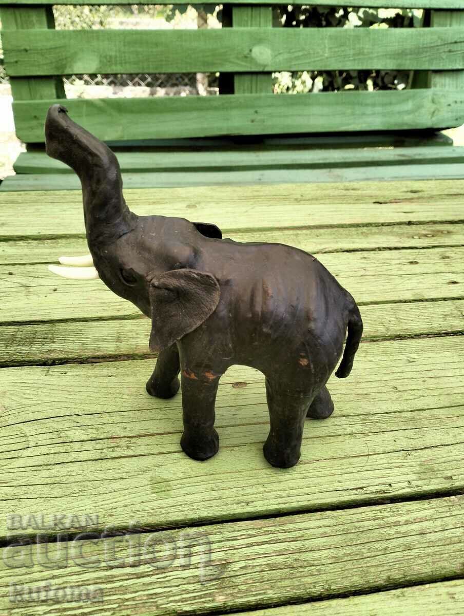 Аукцион Кожен слон