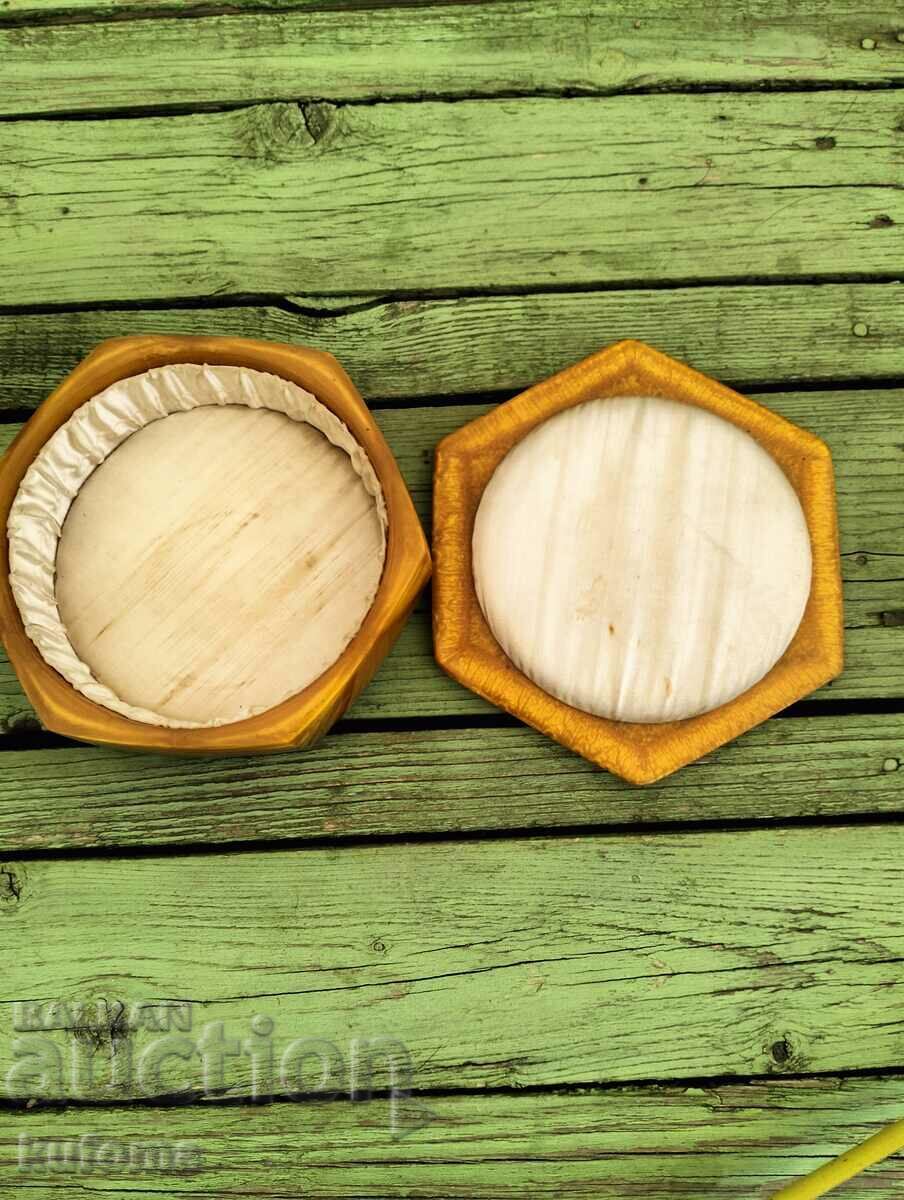 Licitație Cutie de bijuterii Catalin Licitație Cutie de bijuterii Catalin