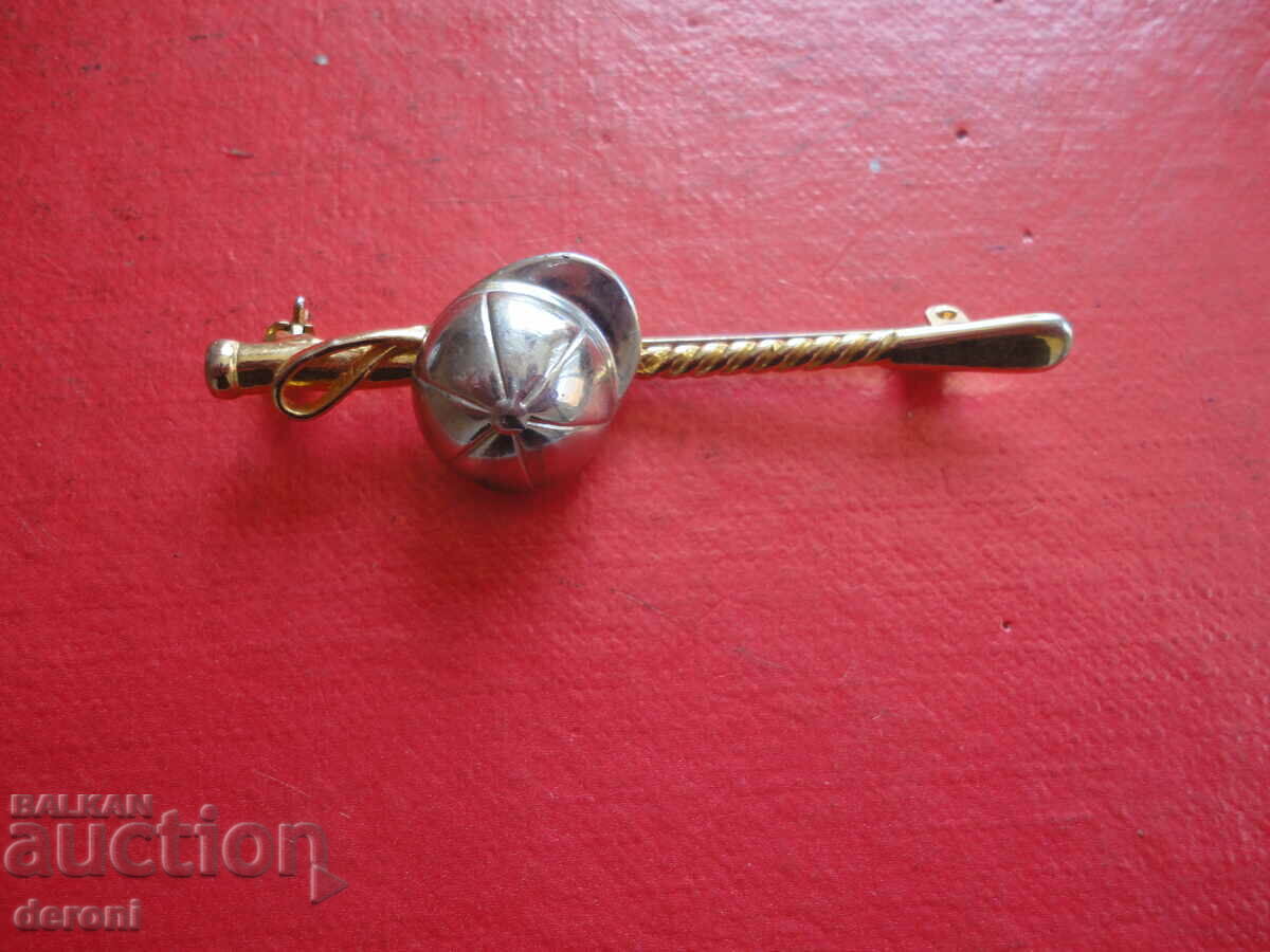 Delivery of Gold Plated Badge Brooch Jockey Golf Delivery of Gold Plated Badge Brooch Jockey Golf