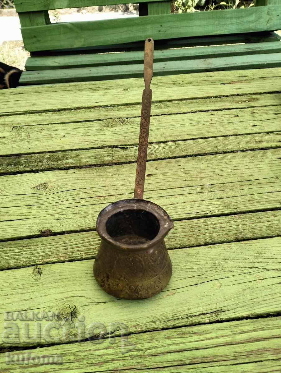 Copper cauldron with price 29.99 BGN | € 15.33