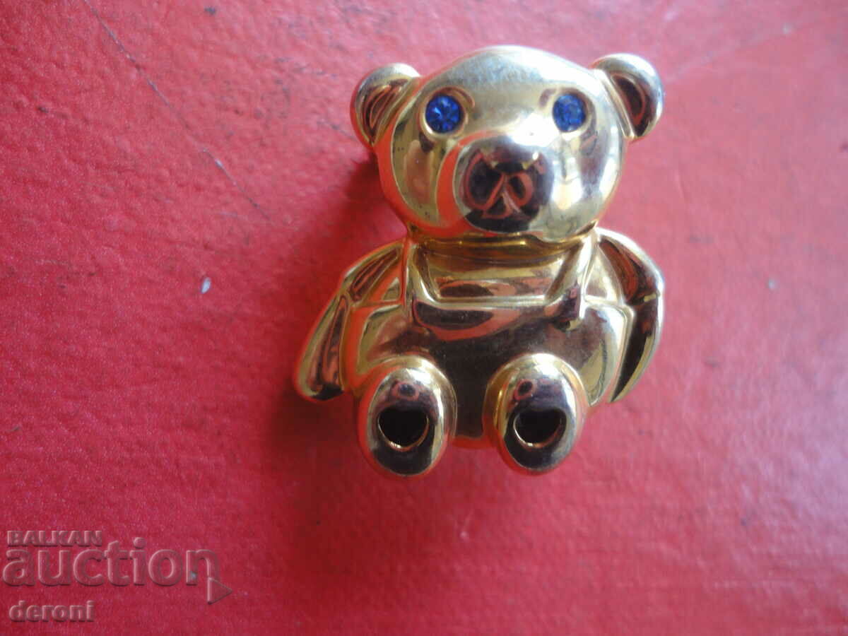 Delivery of Gold-plated brooch with stones bear 72 Delivery of Gold-plated brooch with stones bear 72
