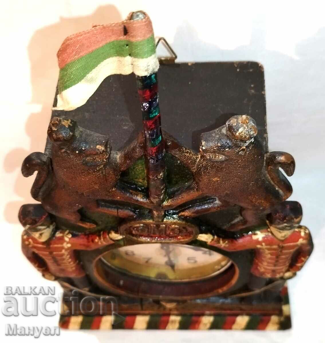 Delivery of A unique box with a PSV table clock. Delivery of A unique box with a PSV table clock.