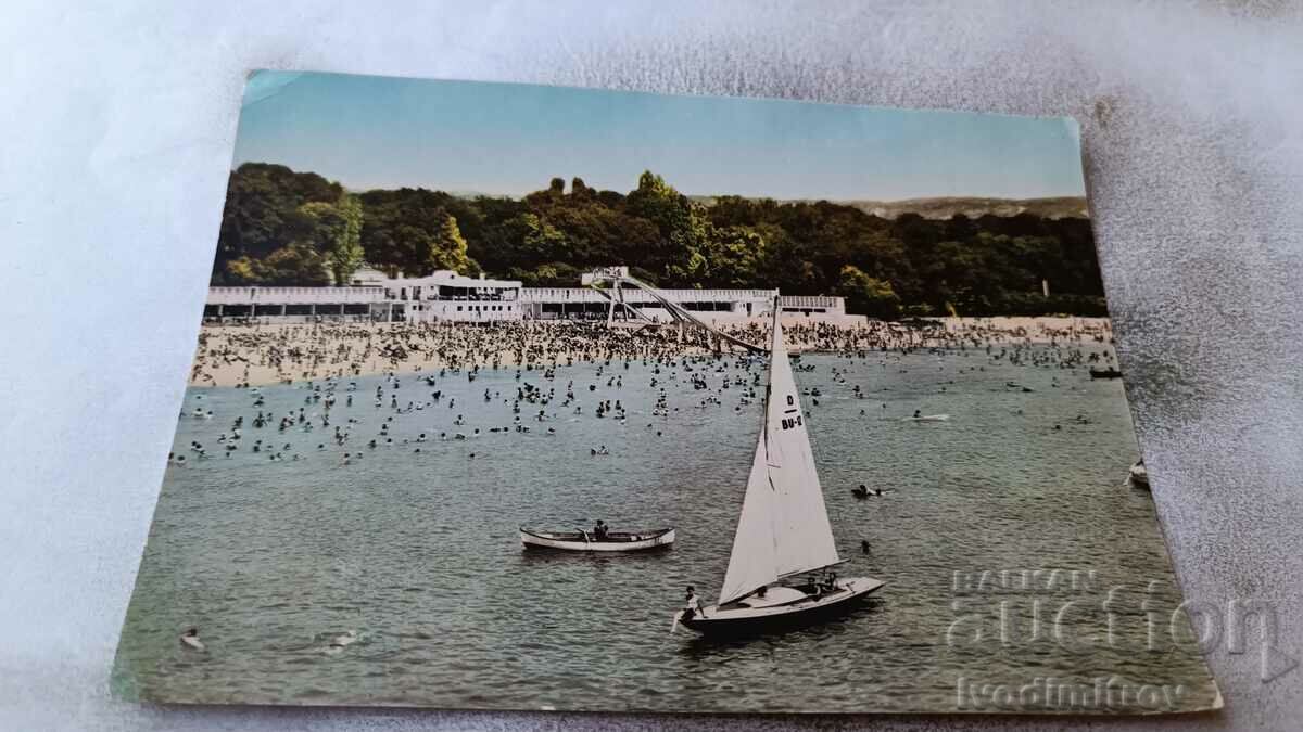 Пощенска картичка Варна Изглед от Морските бани 1960