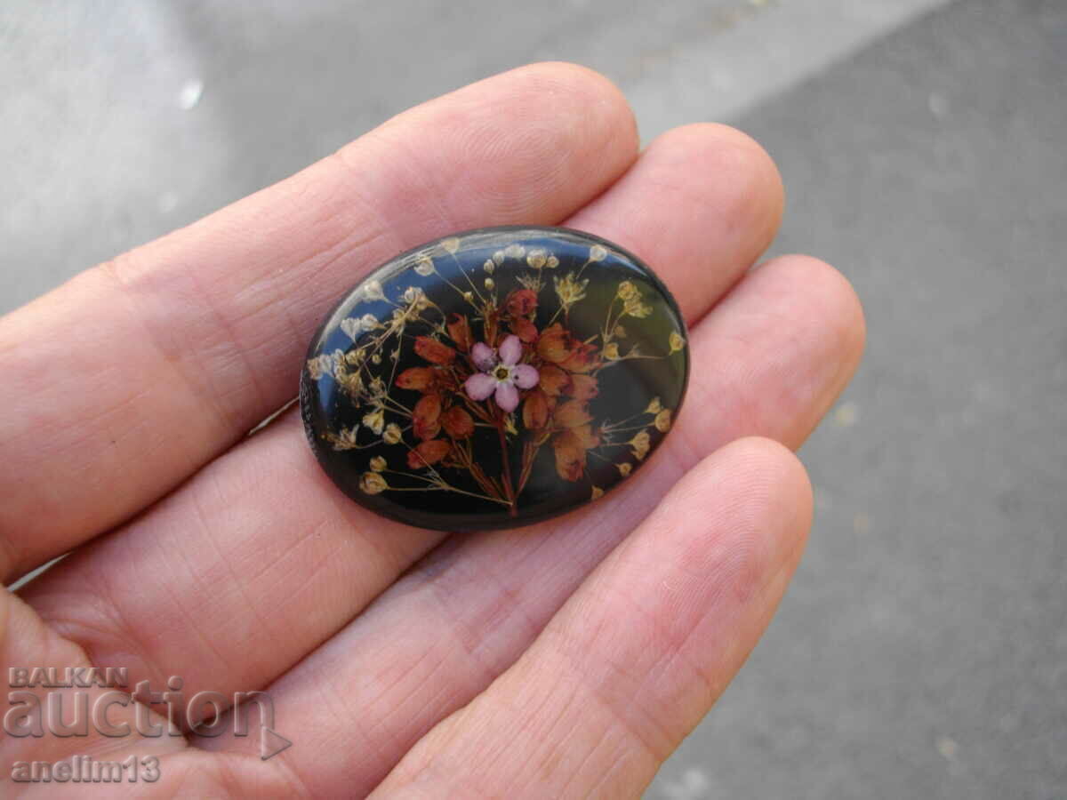 INTERESTING OLD BROOCH with price € 10.00 | 19.56 BGN