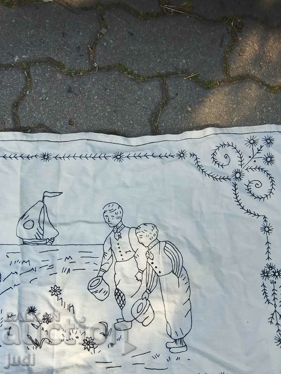 Embroidery decoration with price 30.00 BGN | € 15.34