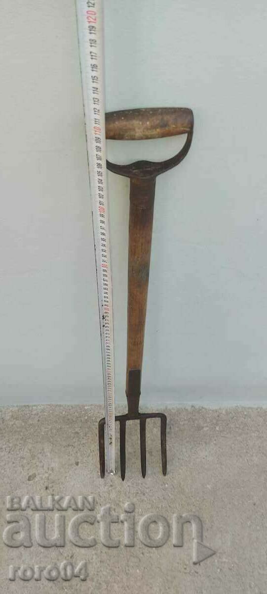 AMERICAN COTTAGE - WW I with price 143.10 BGN | € 73.17