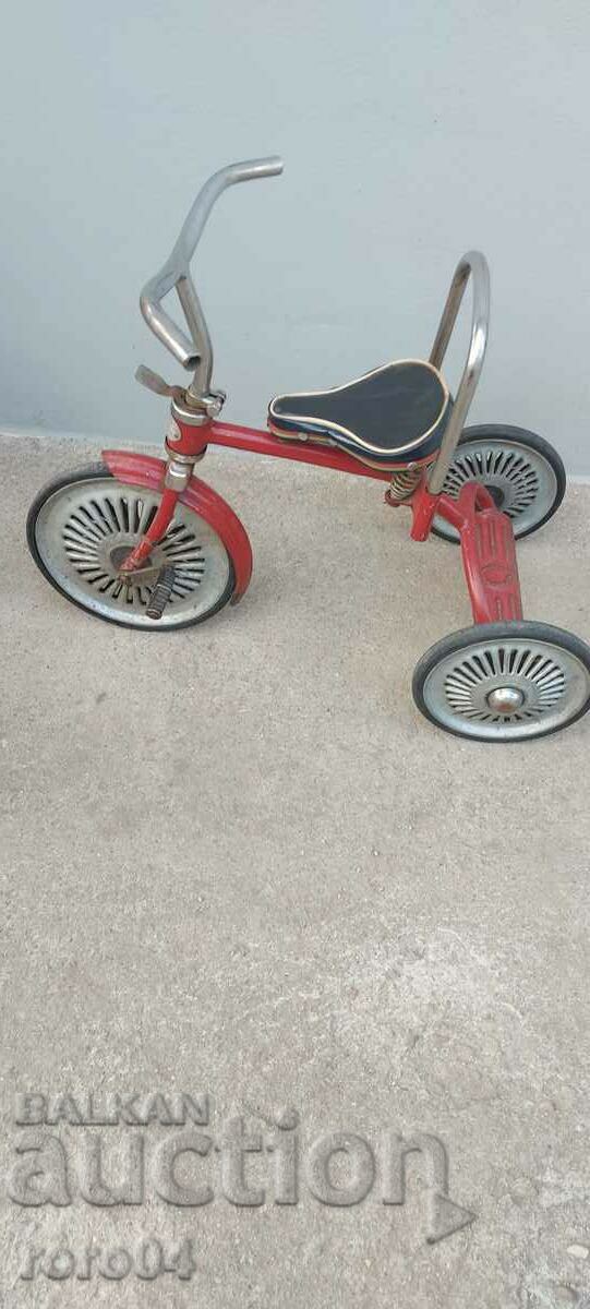 CHILDREN'S SOC. BICYCLE - TRIKE - 5
