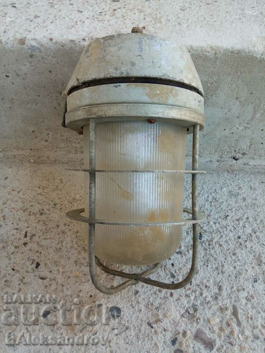 Delivery of Old anti-shock lamp