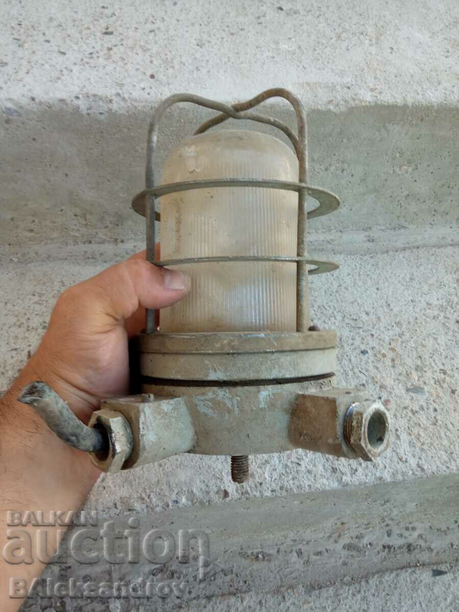 Old anti-shock lamp - 6