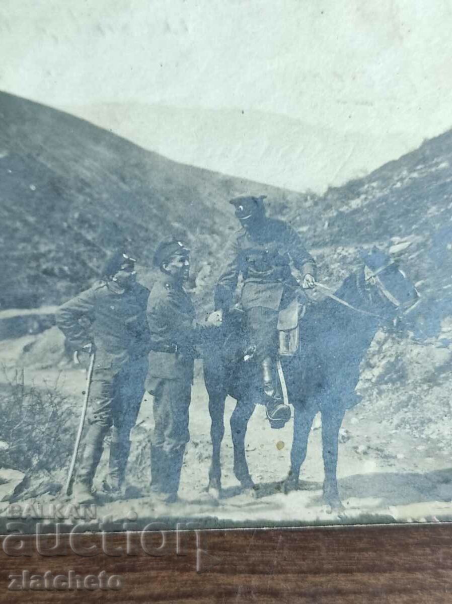 Old photo Kingdom of Bulgaria - psv, welcoming the postman with price 15.00 BGN | € 7.67 Old photo Kingdom of Bulgaria - psv, welcoming the postman with price 15.00 BGN | € 7.67