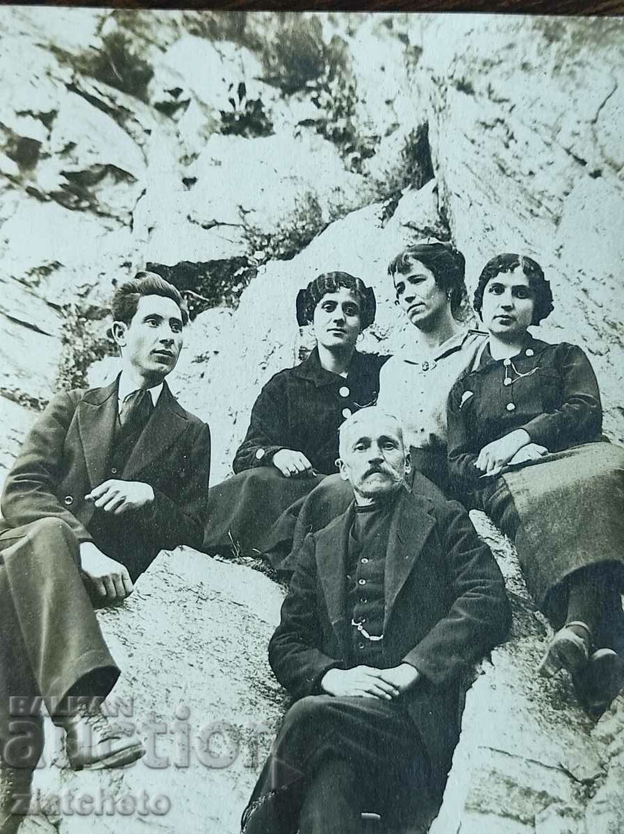 Old photo Kingdom of Bulgaria - from the city of Veles 1918 with price 25.00 BGN | € 12.78 Old photo Kingdom of Bulgaria - from the city of Veles 1918 with price 25.00 BGN | € 12.78