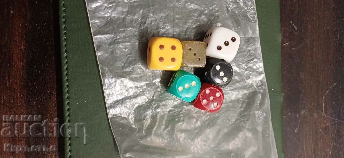 Lot of old dice!