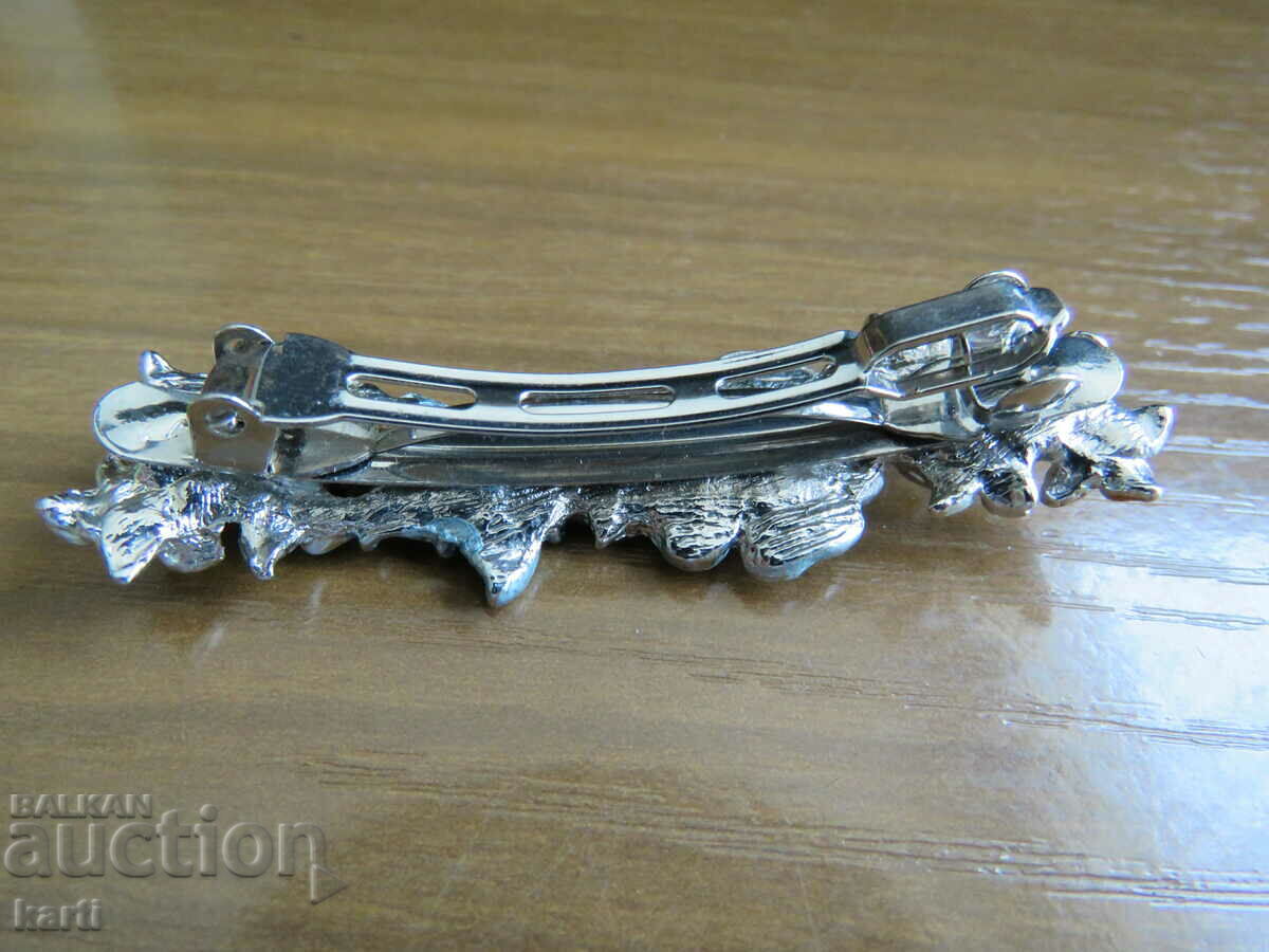 OLD BROOCH with price 24.99 BGN | € 12.78 OLD BROOCH with price 24.99 BGN | € 12.78