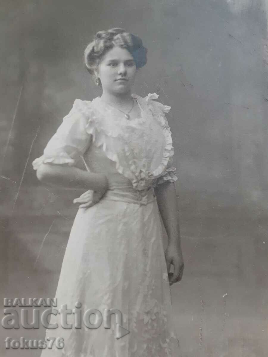 Old Austria photo - thick cardboard - woman with price 29.00 BGN | € 14.83 Old Austria photo - thick cardboard - woman with price 29.00 BGN | € 14.83