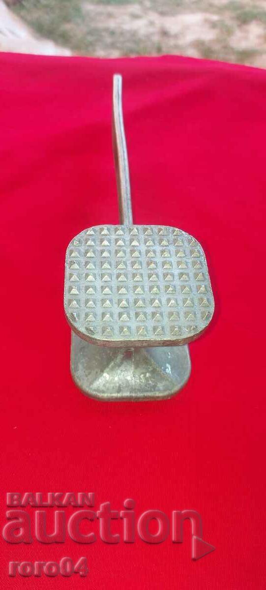 STEAK HAMMER - 7 STEAK HAMMER - 7