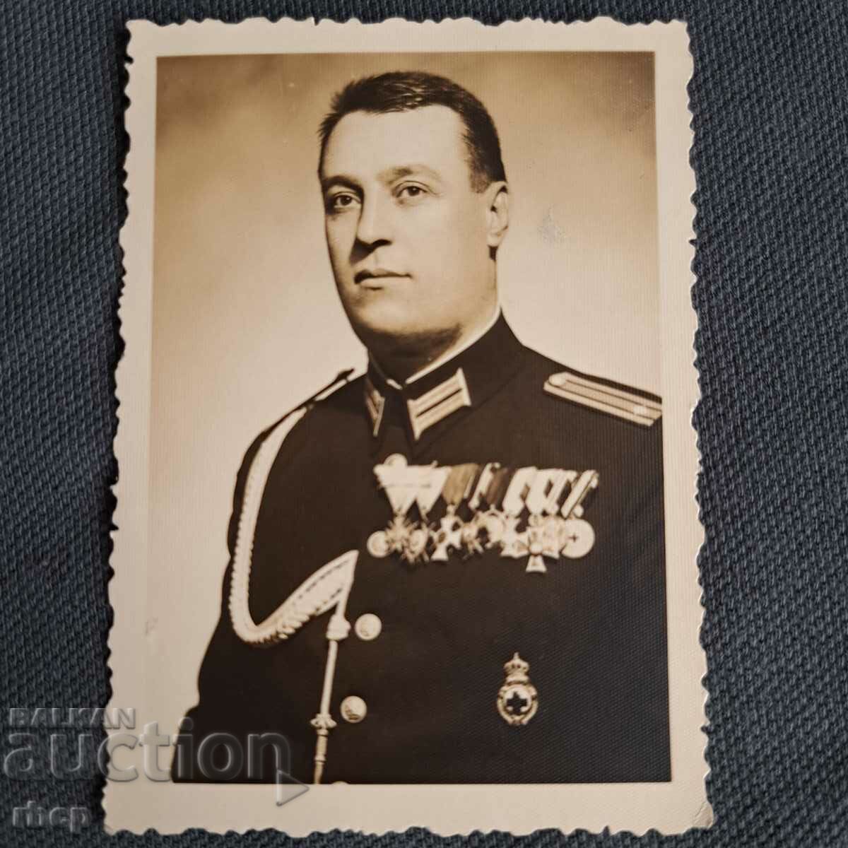 Αξιωματικός με πολλά διακοσμητικά παλιά φωτογραφία 1939