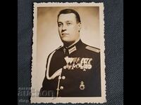 Офицер с много ордени 1939 г. стара снимка