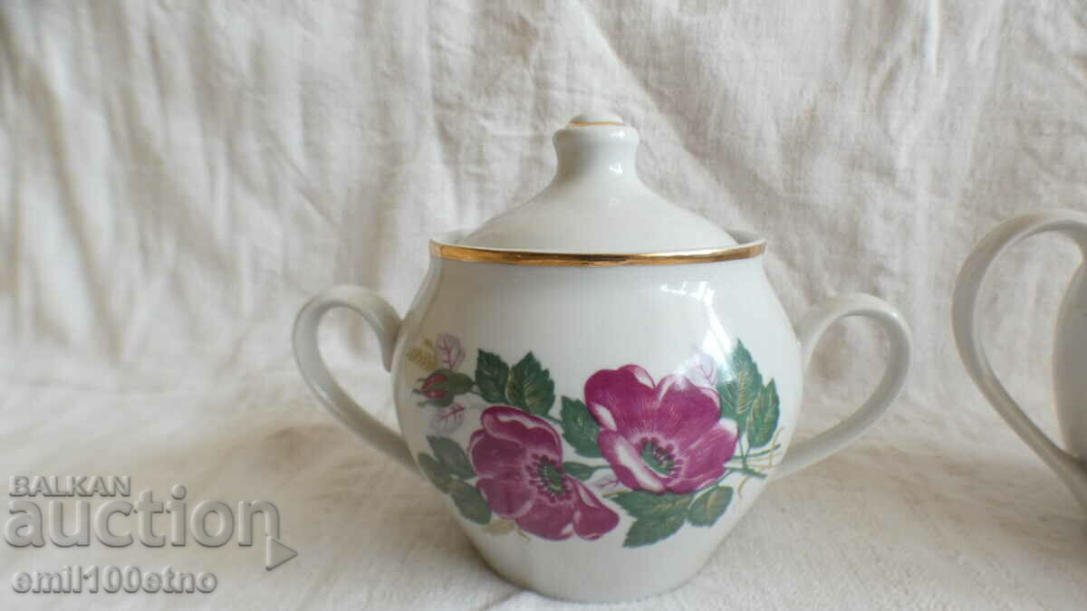 Set of sugar bowl and teapot, old USSR porcelain with price 12.00 BGN | € 6.14 Set of sugar bowl and teapot, old USSR porcelain with price 12.00 BGN | € 6.14