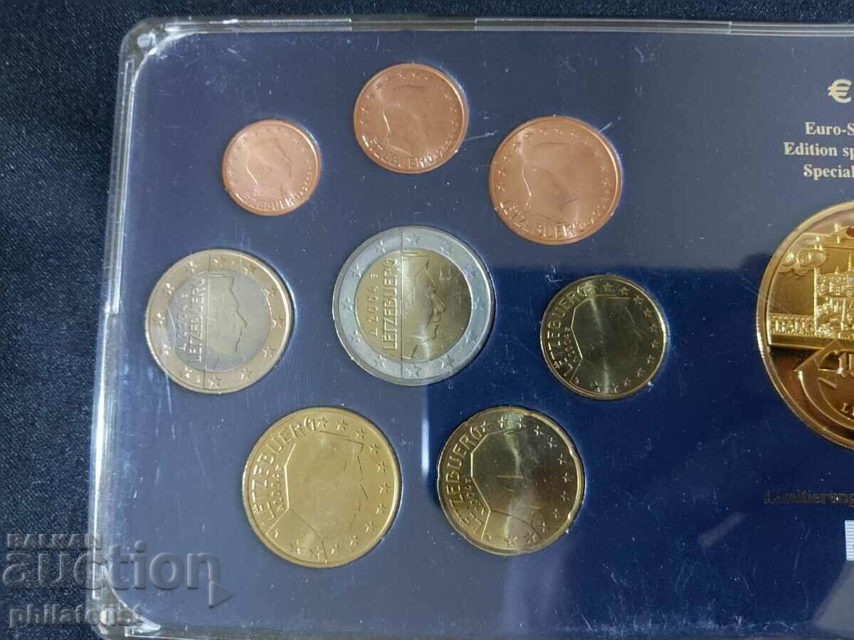 Λουξεμβούργο 2004 - Ευρώ σετ από 1 σεντ έως 2 ευρώ + μετάλλιο με τιμή 24.00 BGN | € 12.27 Λουξεμβούργο 2004 - Ευρώ σετ από 1 σεντ έως 2 ευρώ + μετάλλιο με τιμή 24.00 BGN | € 12.27