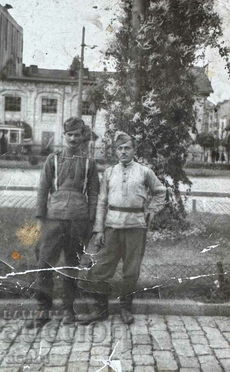 Войници в София Трамвай