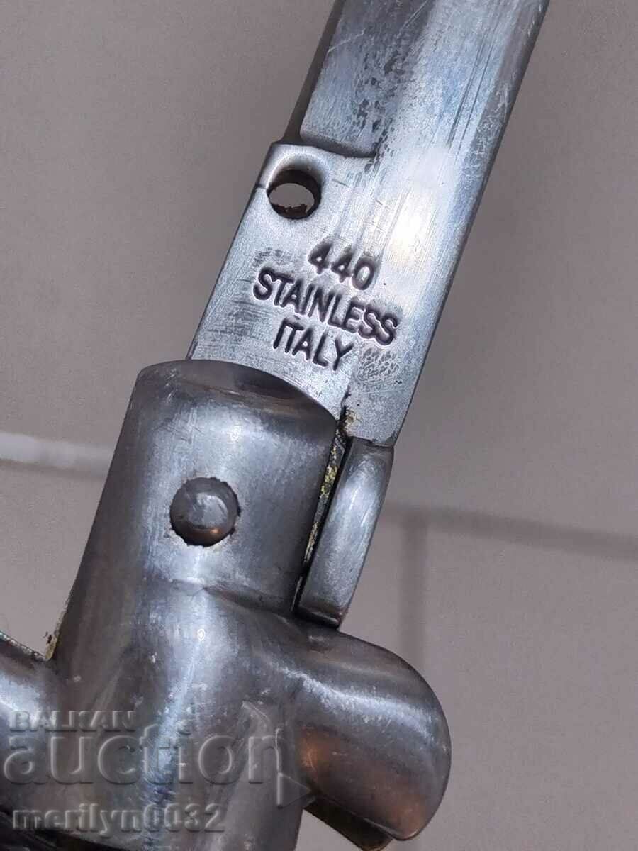 Delivery of Automatic branded knife with case made in Italy Delivery of Automatic branded knife with case made in Italy