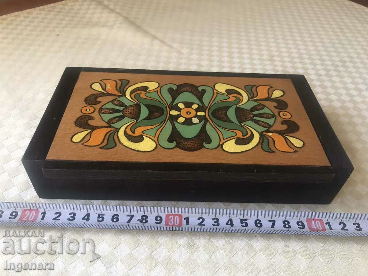 BOX WOOD PYROGRAPH DRAWING ANTIQUE FROM SOCA MOSTRA