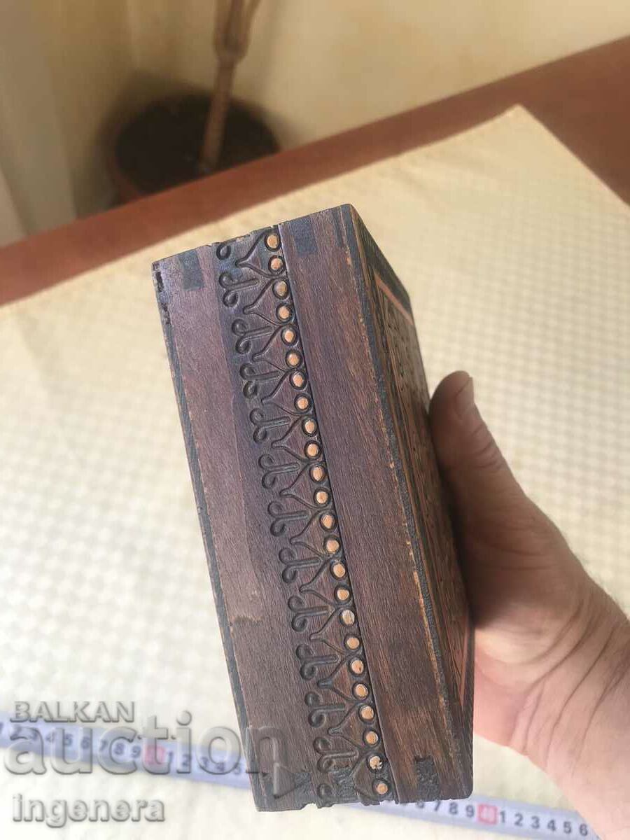 КУТИЯ ДЪРВО ПИРОГРАФ РИСУНЪК СТАРИННА ОТ СОЦА МОСТРА - 5 КУТИЯ ДЪРВО ПИРОГРАФ РИСУНЪК СТАРИННА ОТ СОЦА МОСТРА - 5