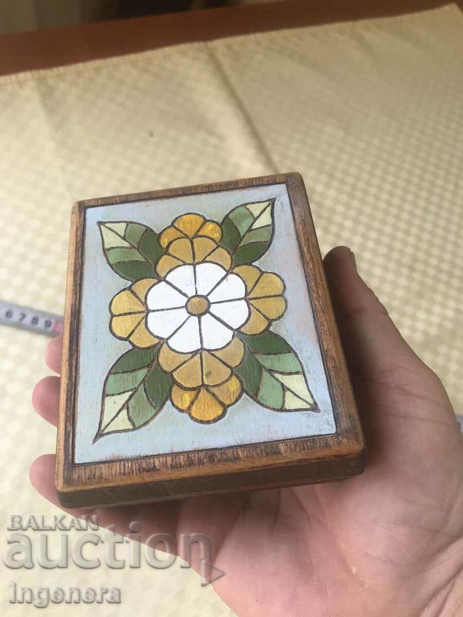 Доставка на КУТИЯ ДЪРВО ПИРОГРАФ РИСУНЪК СТАРИННА ОТ СОЦА МОСТРА Доставка на КУТИЯ ДЪРВО ПИРОГРАФ РИСУНЪК СТАРИННА ОТ СОЦА МОСТРА