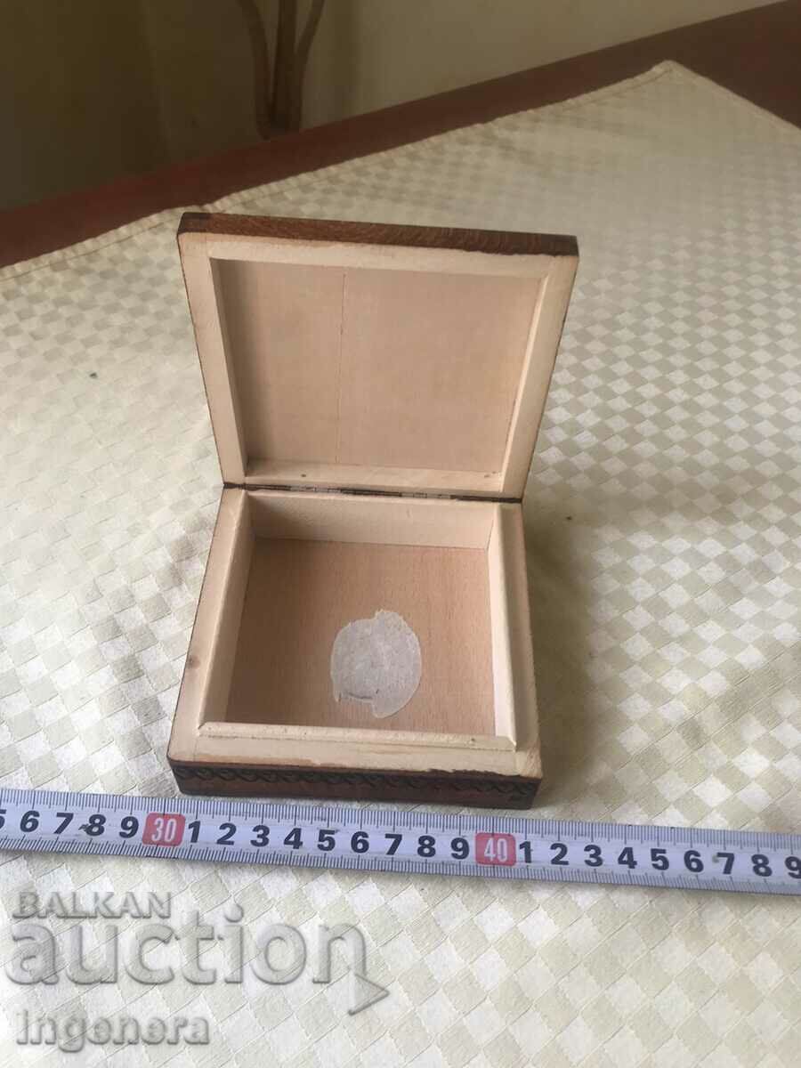 Аукцион КУТИЯ ДЪРВО ПИРОГРАФ РИСУНЪК СТАРИННА ОТ СОЦА МОСТРА Аукцион КУТИЯ ДЪРВО ПИРОГРАФ РИСУНЪК СТАРИННА ОТ СОЦА МОСТРА