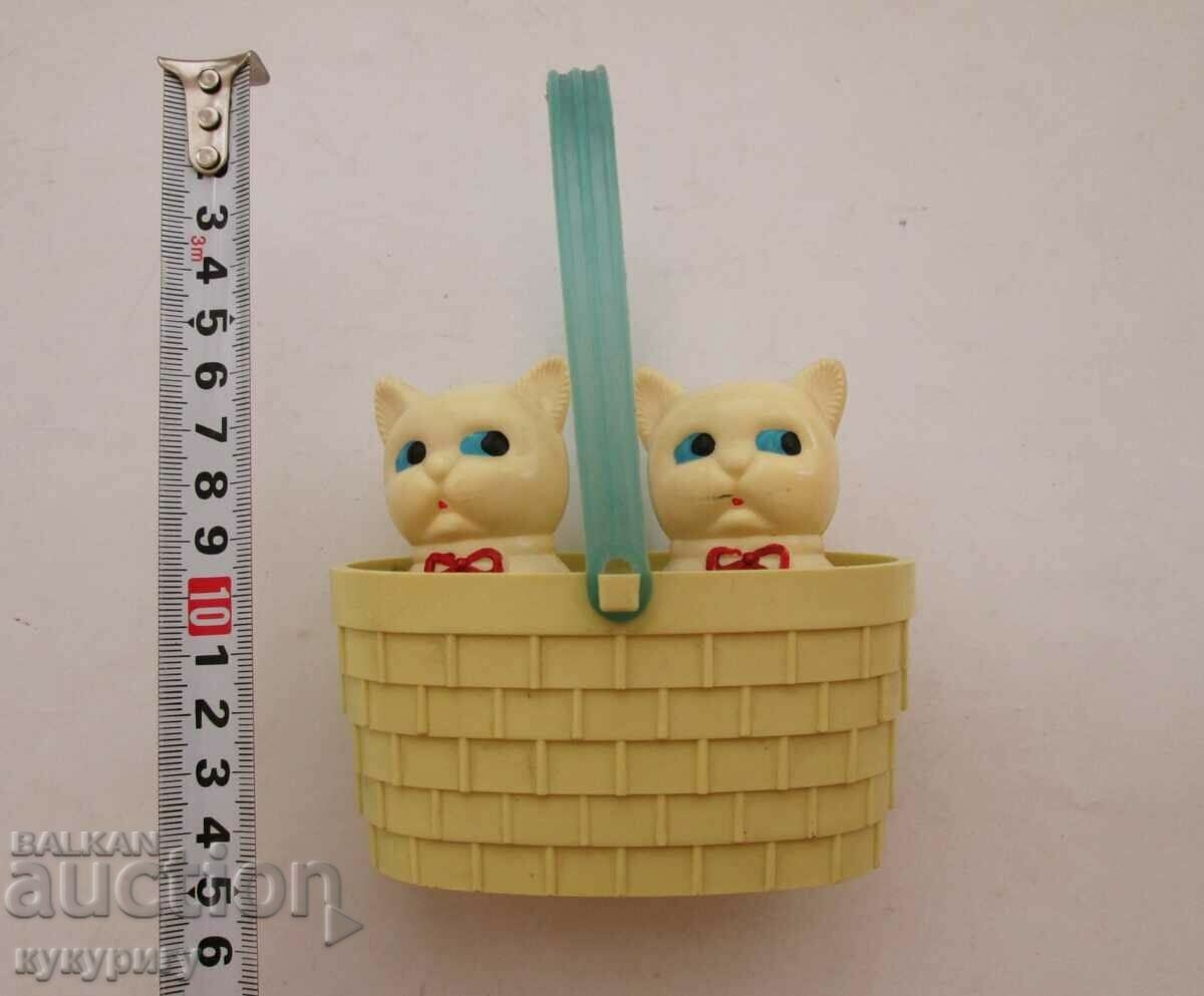 Jucărie din plastic pentru copii Old Russian Soc Pisici într-un coș - 5 Jucărie din plastic pentru copii Old Russian Soc Pisici într-un coș - 5
