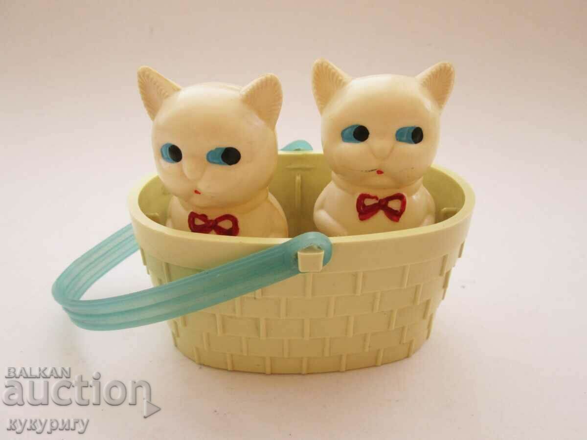 Jucărie din plastic pentru copii Old Russian Soc Pisici într-un coș - 6 Jucărie din plastic pentru copii Old Russian Soc Pisici într-un coș - 6