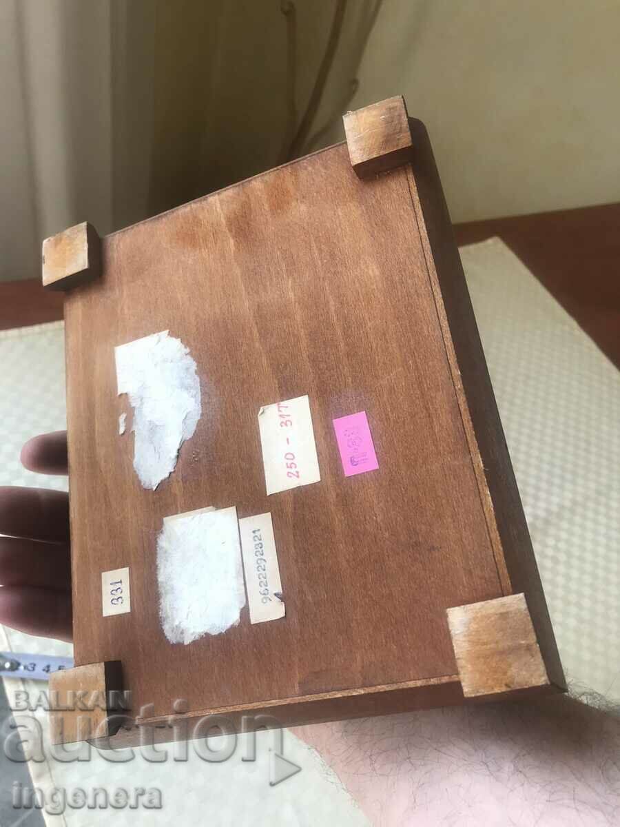 КУТИЯ ДЪРВО ПИРОГРАФ РИСУНЪК СТАРИННА ОТ СОЦА МОСТРА - 6 КУТИЯ ДЪРВО ПИРОГРАФ РИСУНЪК СТАРИННА ОТ СОЦА МОСТРА - 6