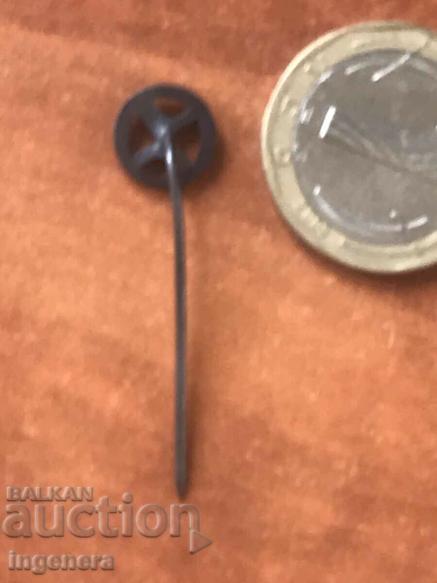 BADGE with price 3.00 BGN | € 1.53 BADGE with price 3.00 BGN | € 1.53