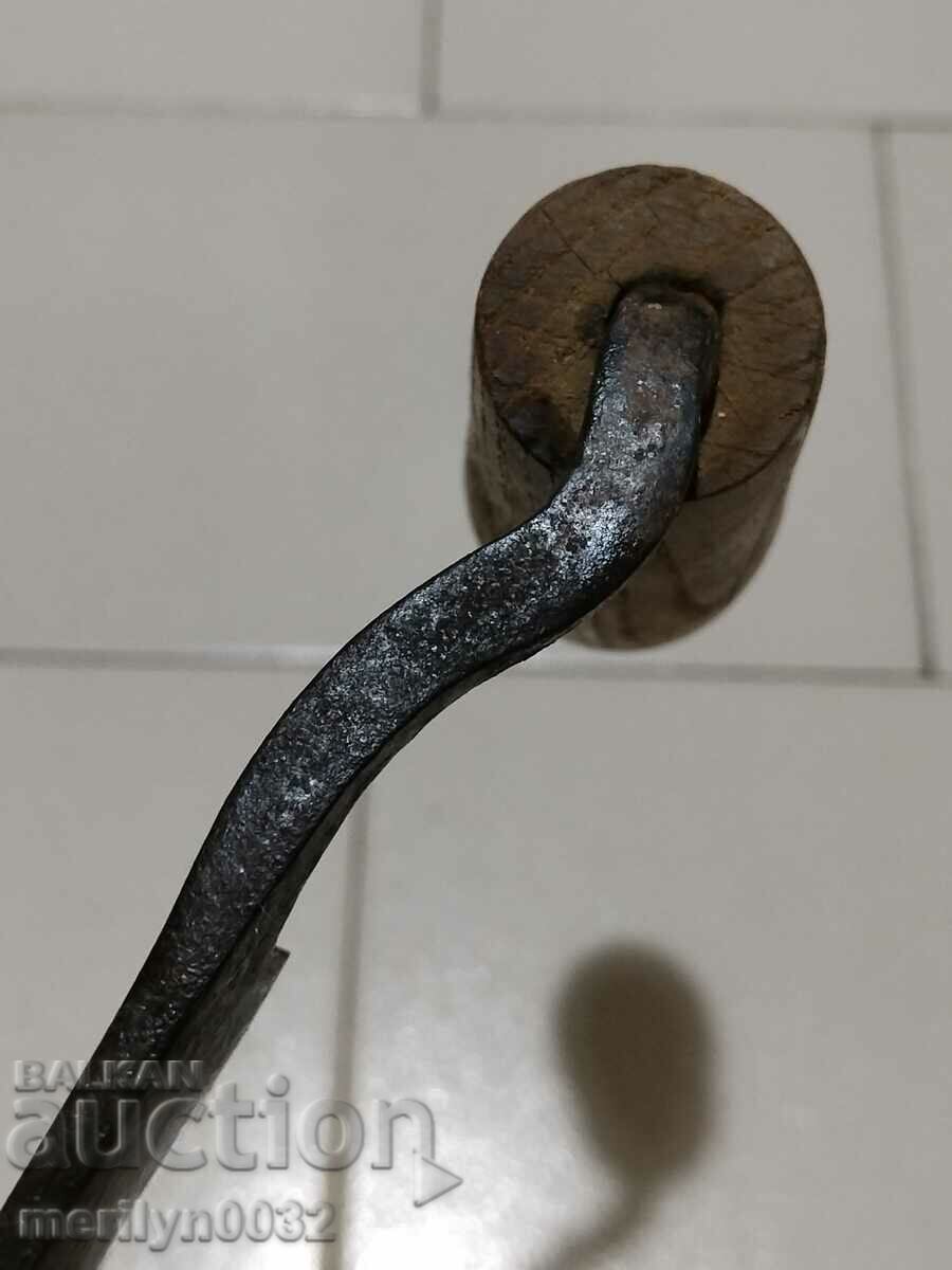 Old forged hand tool wrought iron planer wooden - 6 Old forged hand tool wrought iron planer wooden - 6