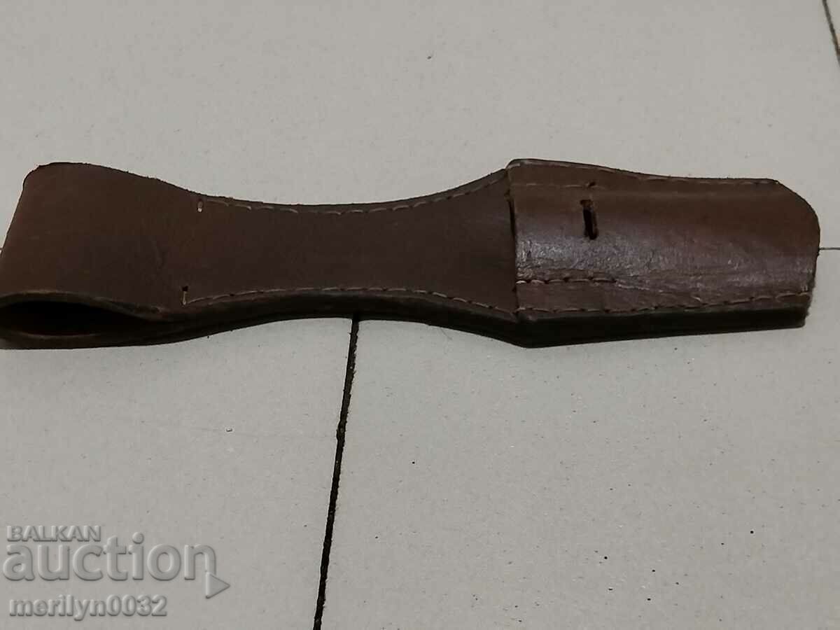 Auction WW1 Leather bayonet knife bayonet scabbard Auction WW1 Leather bayonet knife bayonet scabbard