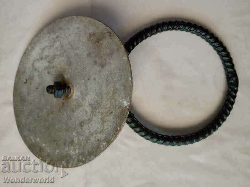 Delivery of Large flap - ring for a large gate collar - neck Delivery of Large flap - ring for a large gate collar - neck
