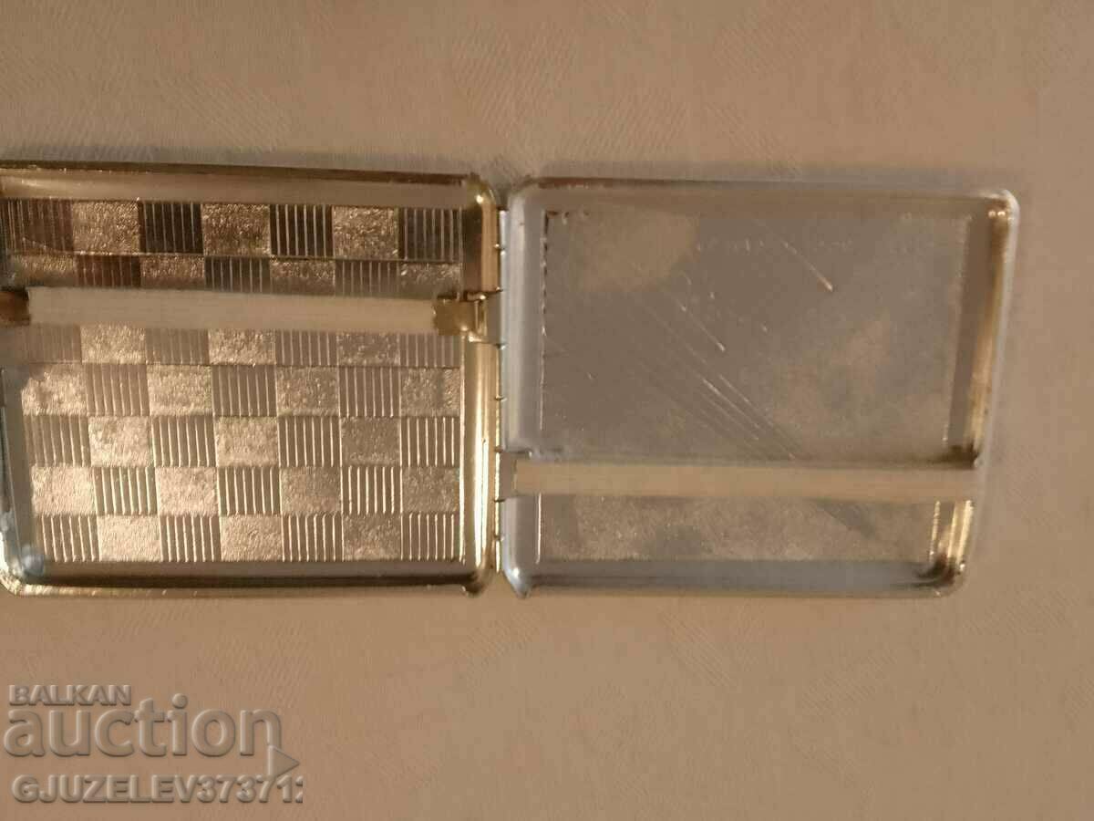 Delivery of Collector's snuffbox Launch of Sputnik-USSR satellite.