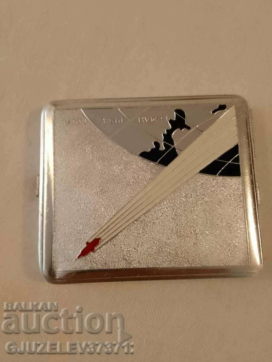 Collector's snuffbox Launch of Sputnik-USSR satellite. - 5